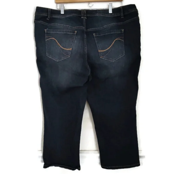 Lane Bryant Denim Capris Genuine Fit Plus Size 20 - Picture 2 of 3